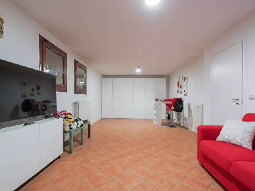 Immagine 13 di Villa in vendita  in via russo 13 a San Lazzaro Di Savena