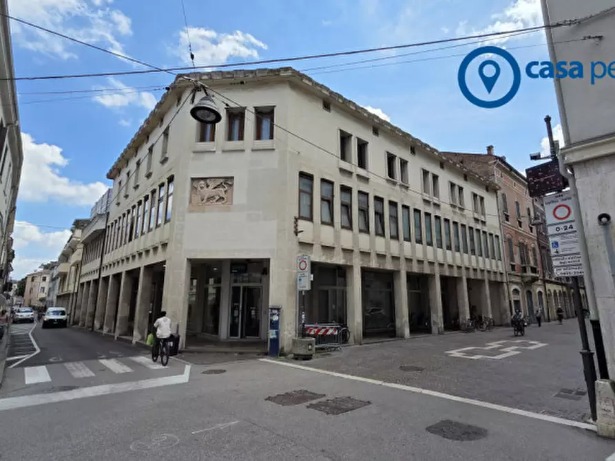 Immagine 9 di Ufficio in vendita  in Via Angeli a Rovigo