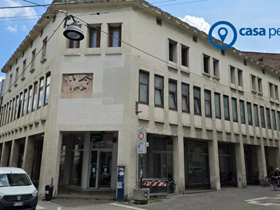 Immagine 12 di Ufficio in vendita  in Via Angeli a Rovigo