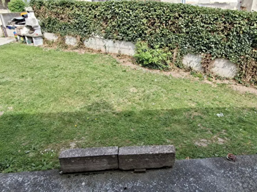 Immagine 13 di Appartamento in vendita  in Strada Valle Talloria a Grinzane Cavour