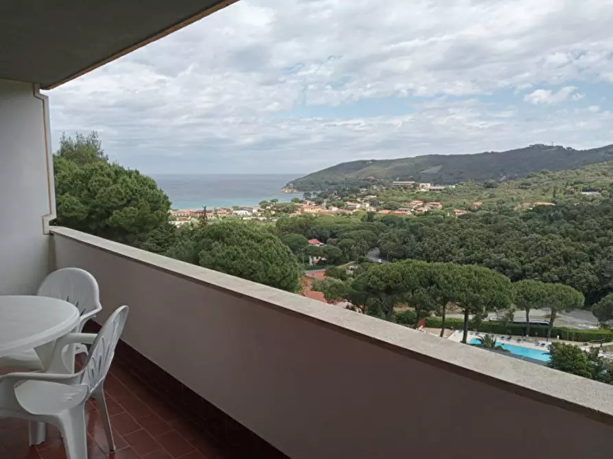 Immagine 1 di Appartamento in vendita  in Procchio a Marciana