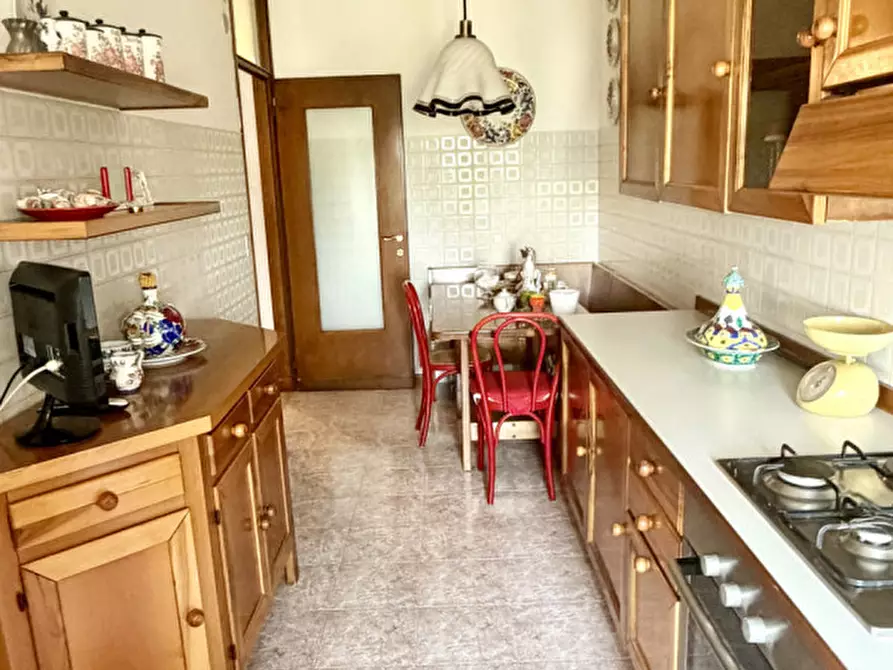 Immagine 9 di Appartamento in vendita  in Via Romagna a Castelfranco Veneto