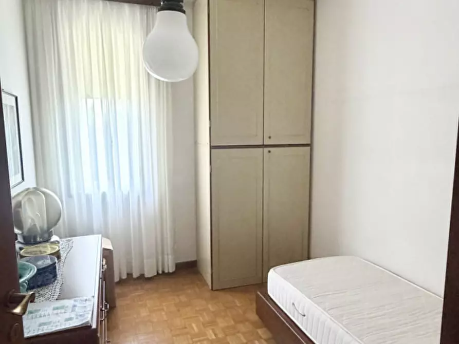 Immagine 14 di Appartamento in vendita  in Via Romagna a Castelfranco Veneto