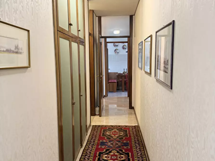 Immagine 17 di Appartamento in vendita  in Via Romagna a Castelfranco Veneto