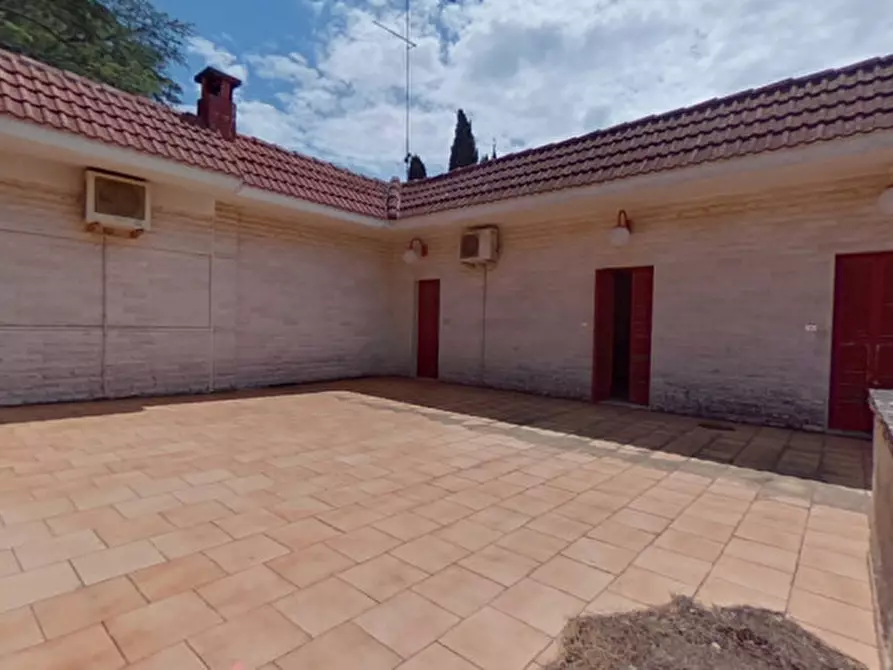 Immagine 44 di Villa in vendita  a Fasano
