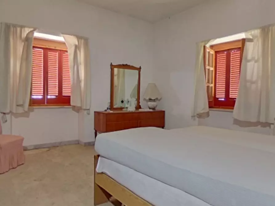 Immagine 53 di Villa in vendita  a Fasano