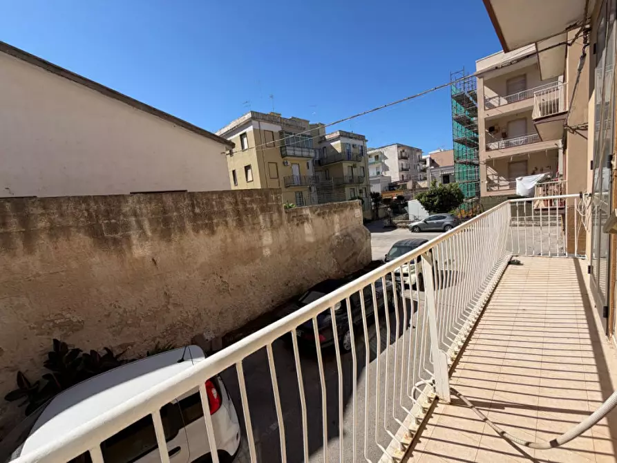Immagine 30 di Appartamento in vendita  in Viale Tunisi 18 a Siracusa
