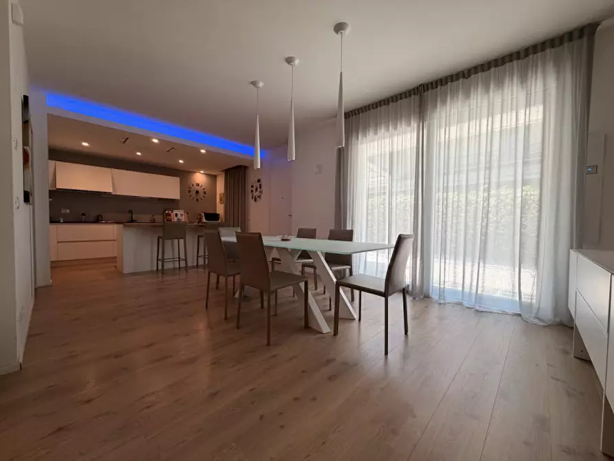 Immagine 2 di Casa quadrifamiliare in vendita  in Via Cardinale Borromeo a Rubano