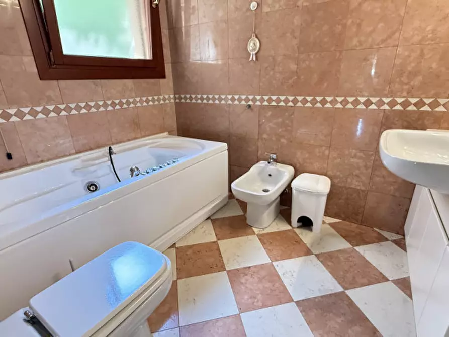 Immagine 22 di Appartamento in vendita  in Via Arnaldo Fusinato a Padova