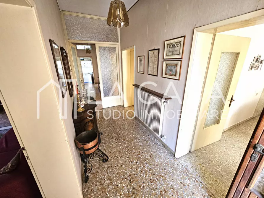 Immagine 4 di Casa bifamiliare in vendita  in Via Quattro Novembre, 17 a San Martino Al Tagliamento