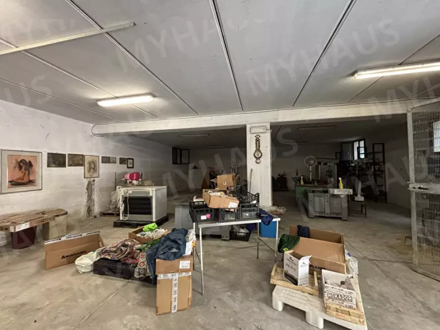 Immagine 10 di Attività commerciale in vendita  in Via Ravennate, 4160 a Cesena
