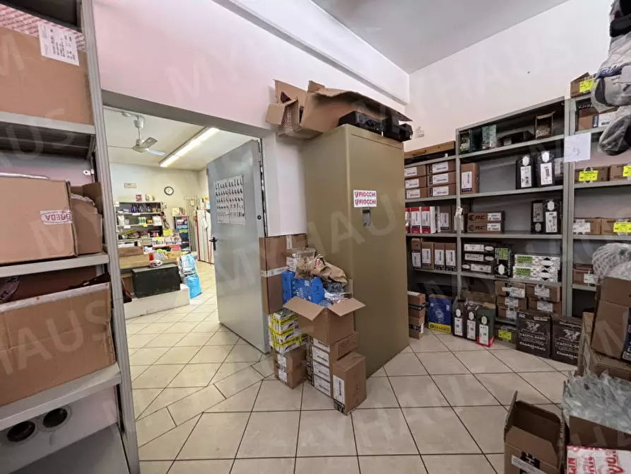 Immagine 17 di Attività commerciale in vendita  in Via Ravennate, 4160 a Cesena