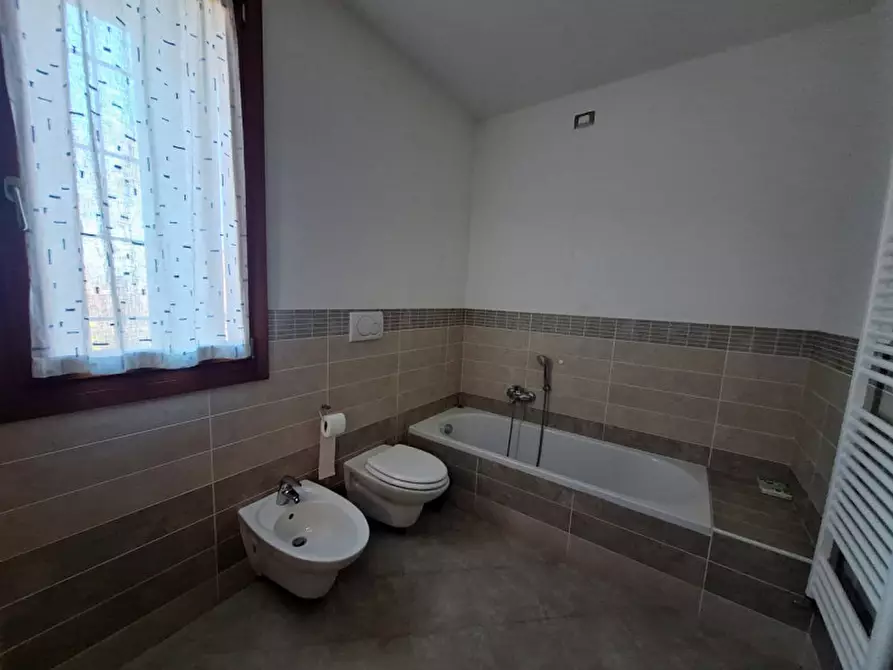Immagine 2 di Casa bifamiliare in affitto  in via san Bernardino1/3 a Arcugnano
