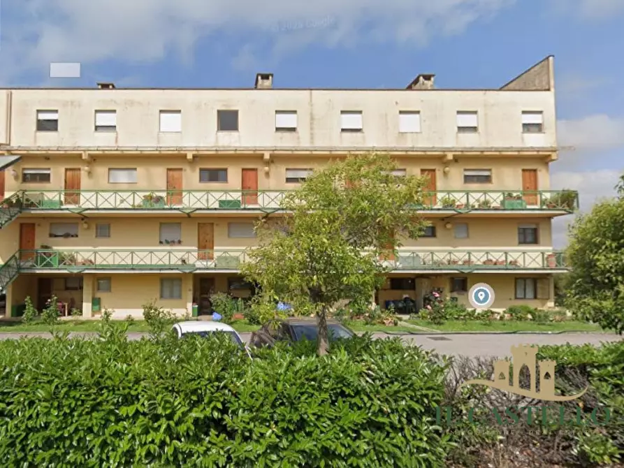 Immagine 2 di Appartamento in vendita  in Via Fratelli Rosselli a Castiglione Del Lago