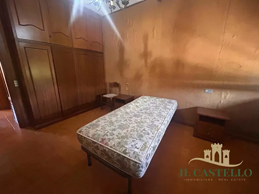 Immagine 10 di Appartamento in vendita  in Via Fratelli Rosselli a Castiglione Del Lago