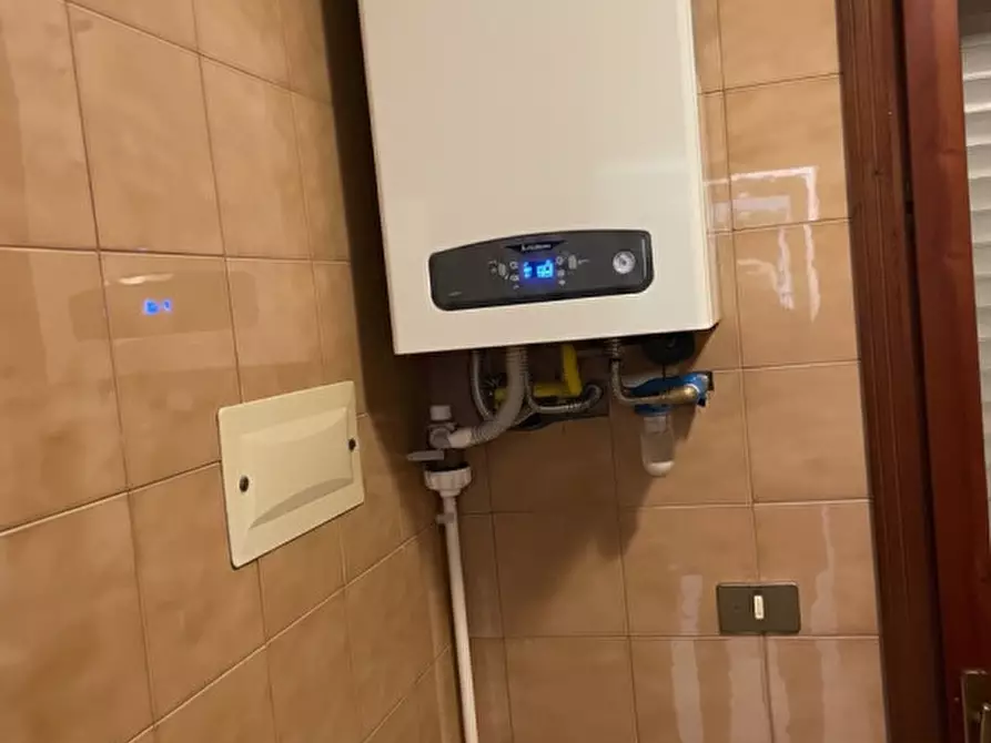 Immagine 9 di Ufficio in vendita  in Via Altichiero a Padova