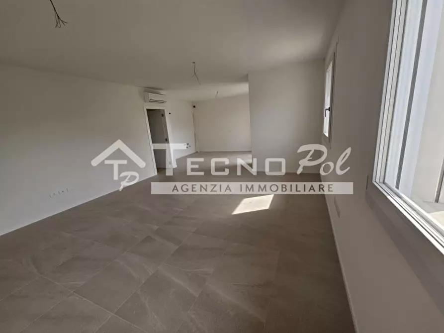 Immagine 13 di Appartamento in vendita  a Camposampiero
