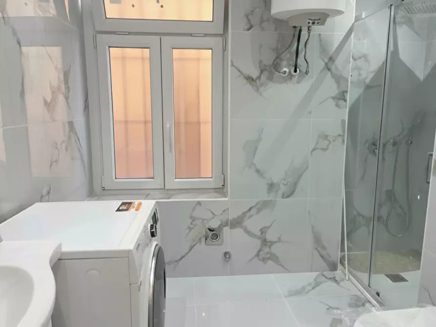 Immagine 9 di Appartamento in vendita  in Via Varallo 4 a Torino