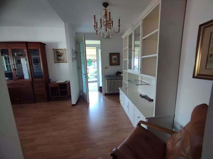 Immagine 3 di Appartamento in affitto  a Schio