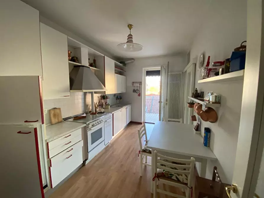 Immagine 5 di Appartamento in affitto  a Schio