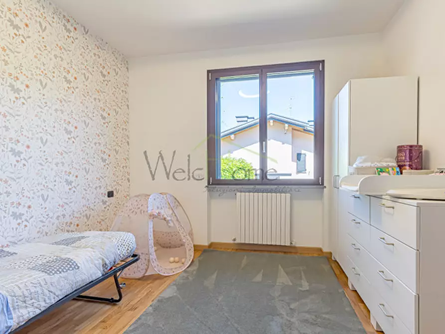 Immagine 37 di Villa in vendita  in Via Rovascino a Lipomo