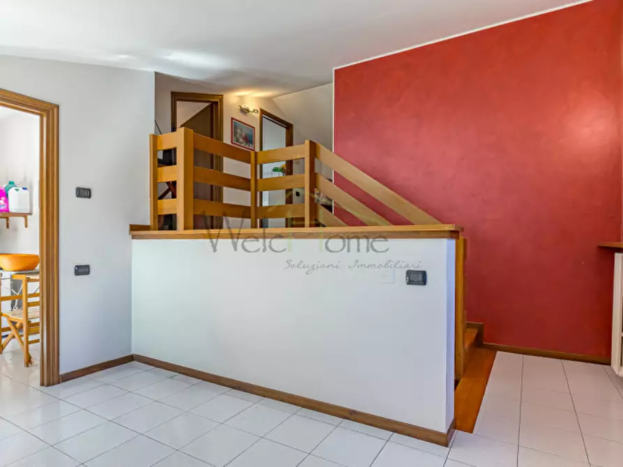 Immagine 44 di Villa in vendita  in Via Rovascino a Lipomo