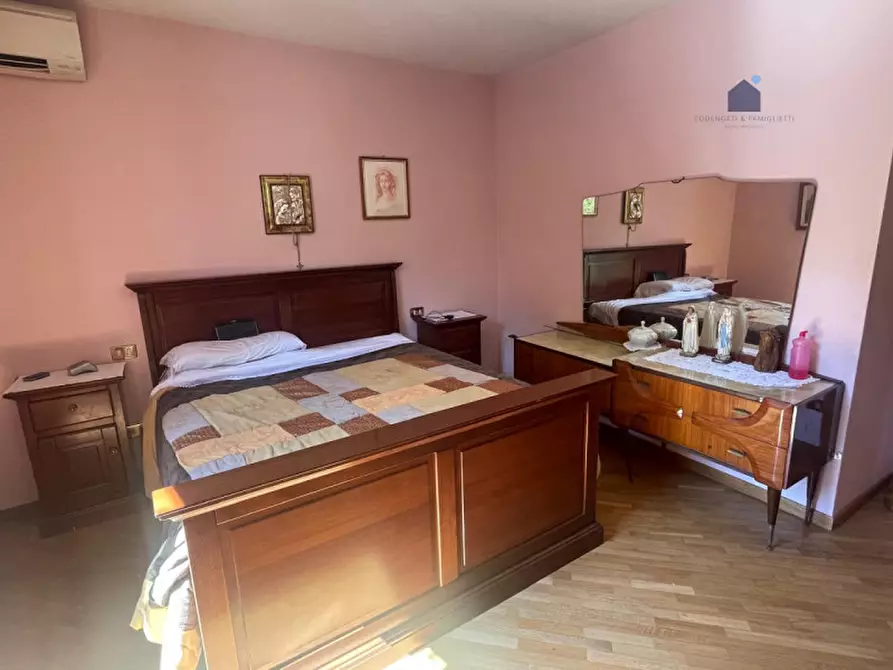Immagine 17 di Villa in vendita  in Via Monte Baldo a Lonato del Garda