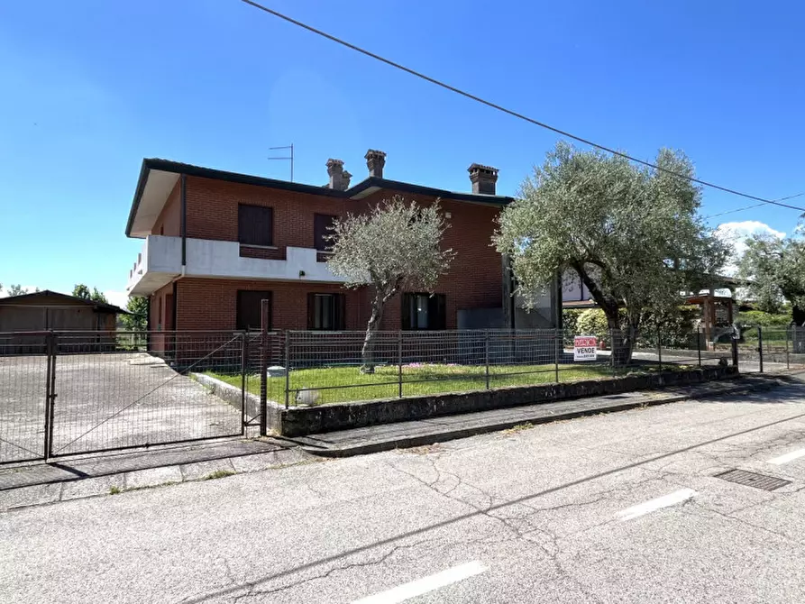 Immagine 3 di Casa indipendente in vendita  in Via Ponte a Barbarano Mossano