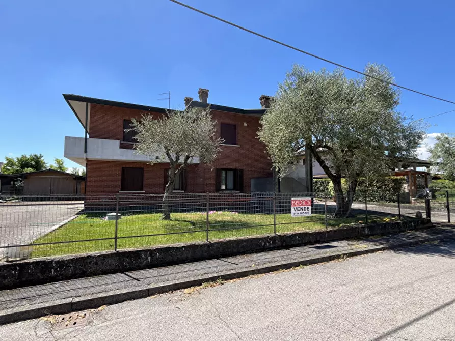 Immagine 4 di Casa indipendente in vendita  in Via Ponte a Barbarano Mossano