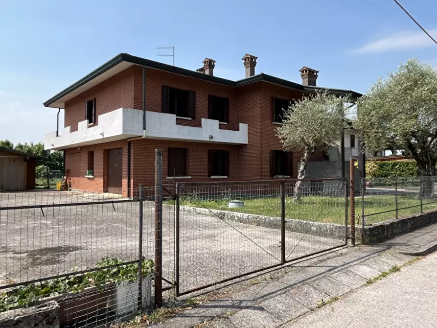 Immagine 6 di Casa indipendente in vendita  in Via Ponte a Barbarano Mossano