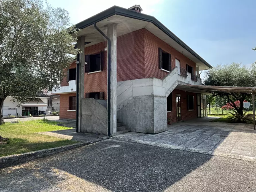 Immagine 7 di Casa indipendente in vendita  in Via Ponte a Barbarano Mossano