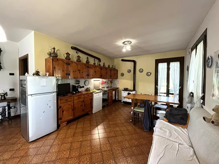 Immagine 8 di Casa indipendente in vendita  in Via Ponte a Barbarano Mossano