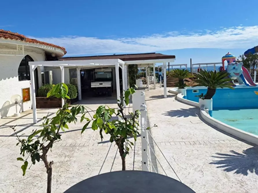 Immagine 2 di Hotel in vendita  in Via Ugo Foscolo, 28, 61037 Marotta PU, Italia a Mondolfo