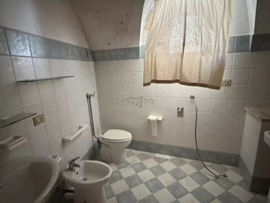Immagine 15 di Casa indipendente in vendita  a Modica