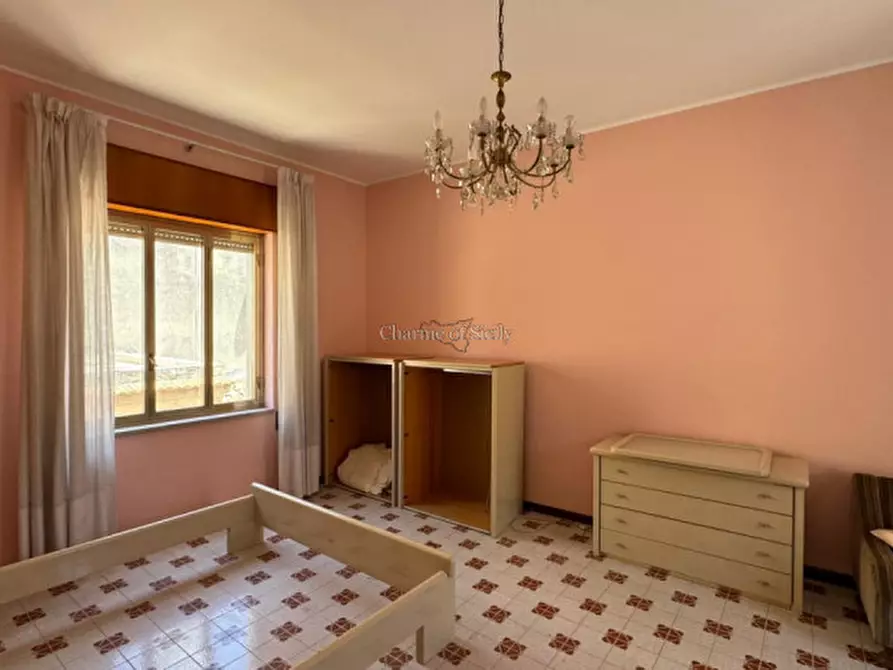 Immagine 17 di Casa indipendente in vendita  a Modica