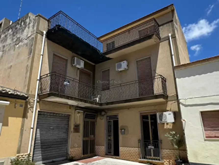 Immagine 30 di Casa indipendente in vendita  a Modica