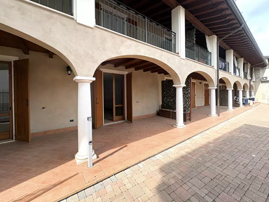 Immagine 4 di Appartamento in vendita  in Via Solferino a Travagliato