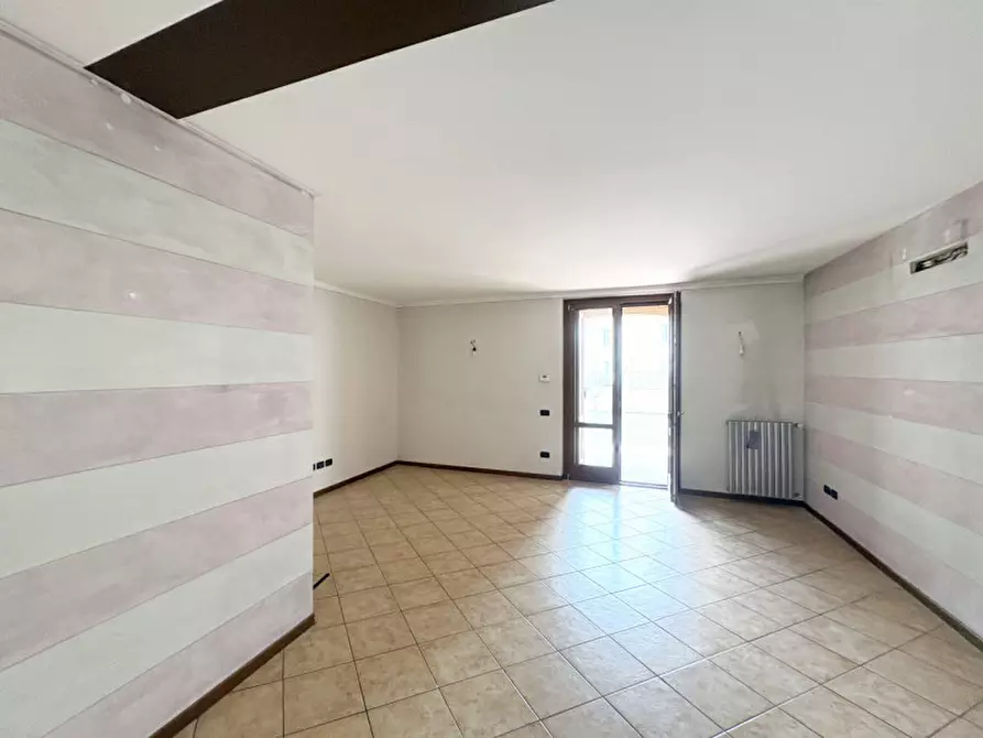 Immagine 9 di Appartamento in vendita  in Via Solferino a Travagliato