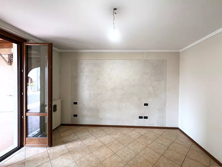 Immagine 13 di Appartamento in vendita  in Via Solferino a Travagliato