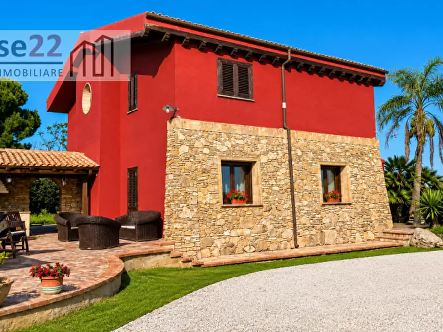 Immagine 3 di Villa in vendita  a Trapani