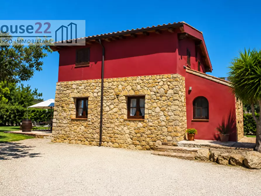 Immagine 7 di Villa in vendita  a Trapani