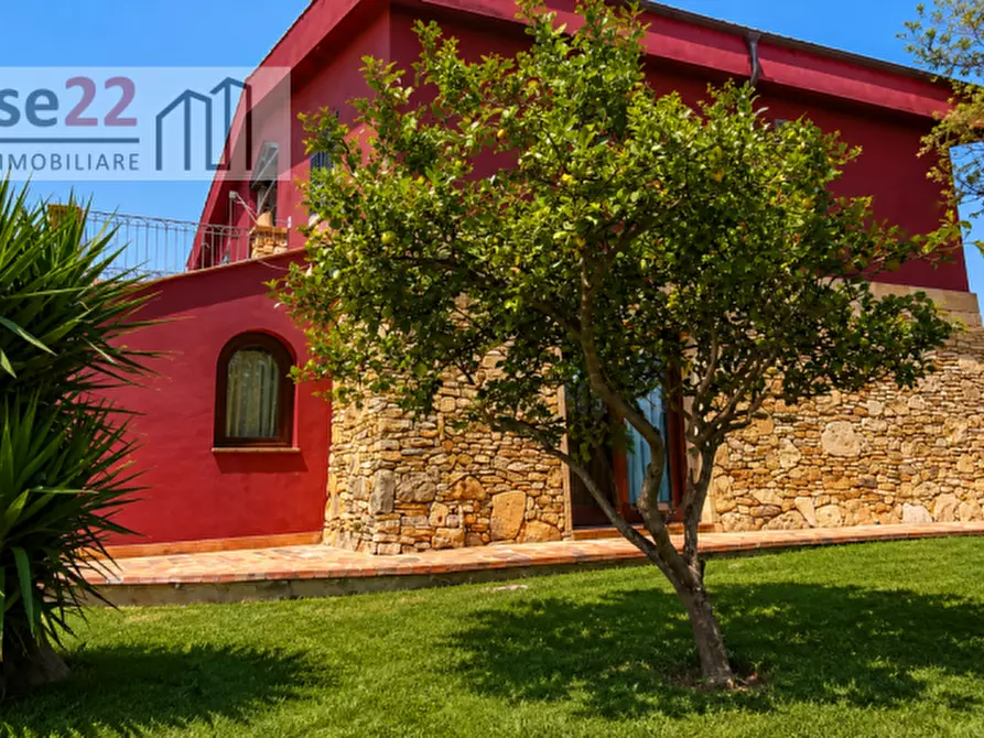 Immagine 8 di Villa in vendita  a Trapani
