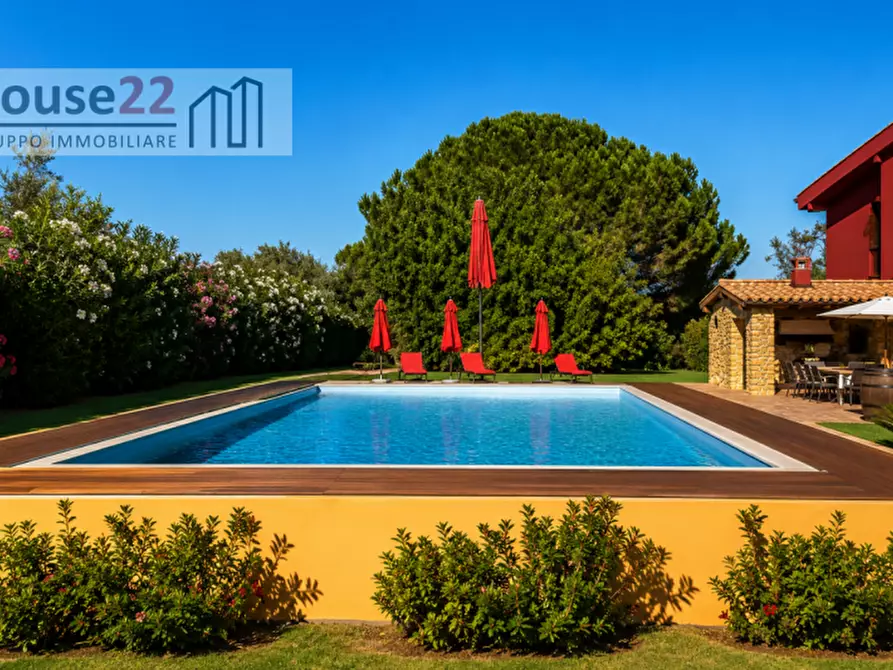 Immagine 12 di Villa in vendita  a Trapani