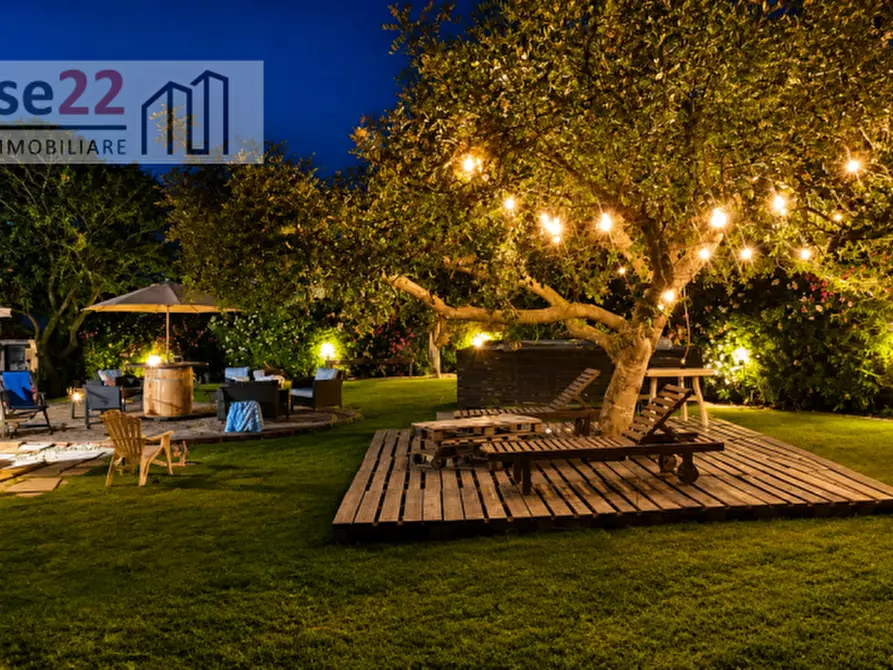 Immagine 15 di Villa in vendita  a Trapani