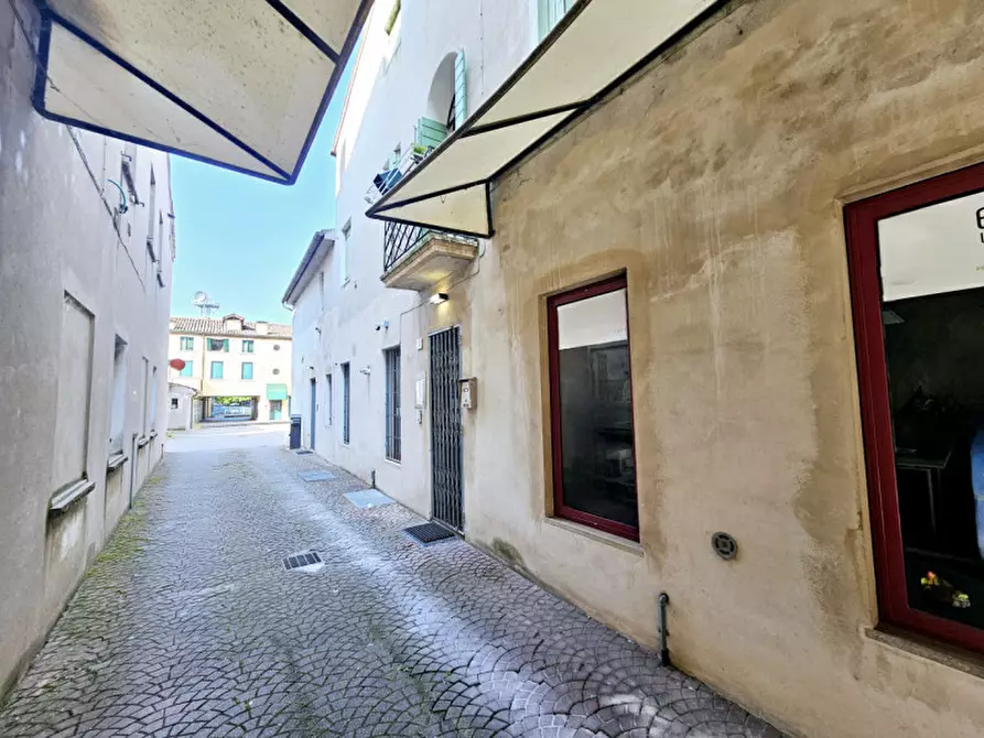 Immagine 2 di Ufficio in vendita  in VIA PRINCIPE UMBERTO a Este
