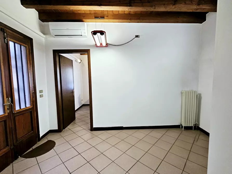 Immagine 4 di Ufficio in vendita  in VIA PRINCIPE UMBERTO a Este