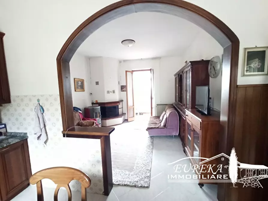 Immagine 8 di Casa indipendente in vendita  in Via dei Mandorli a Panicale
