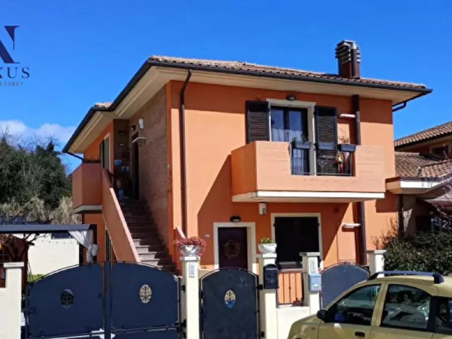 Immagine 2 di Appartamento in vendita  in Viale Italia 14/A a Colli Al Metauro