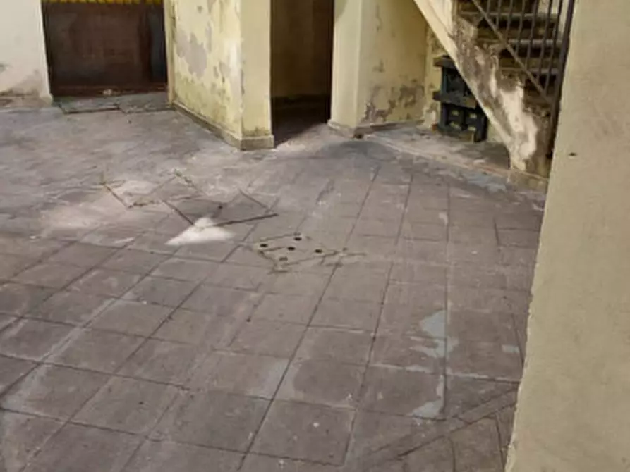 Immagine 14 di Appartamento in affitto  in via Pontano 5 a Napoli