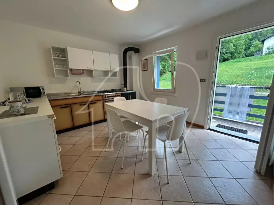 Immagine 3 di Casa indipendente in vendita  a Borgo Valsugana
